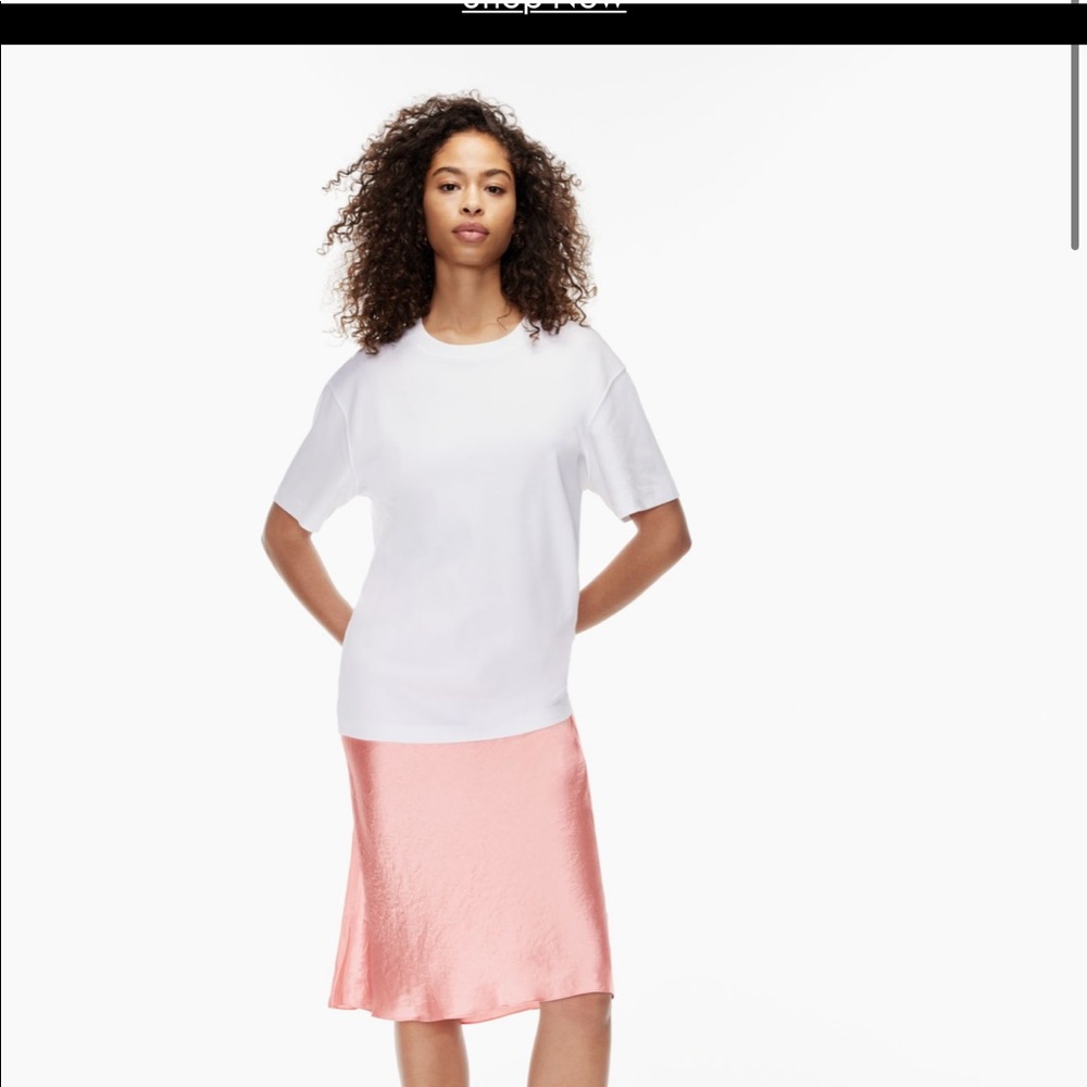 Babaton
Slip Midi Skirt ARTIZA HOT PINK